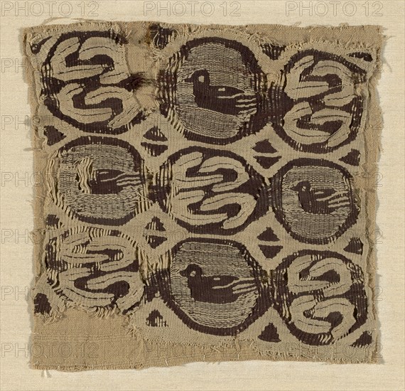 Fragment, Egypt, Roman period (30 B.C.-641 A.D.), 5th/6th century.