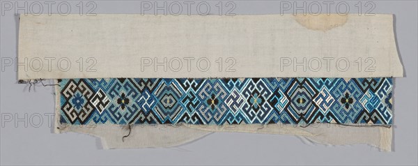 Woman's Sleeve Band, China, Qing dynasty (1644-1911), 1875/1900.