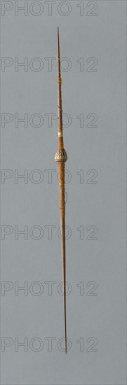 Wooden Spindle, Peru, 1000/1476.