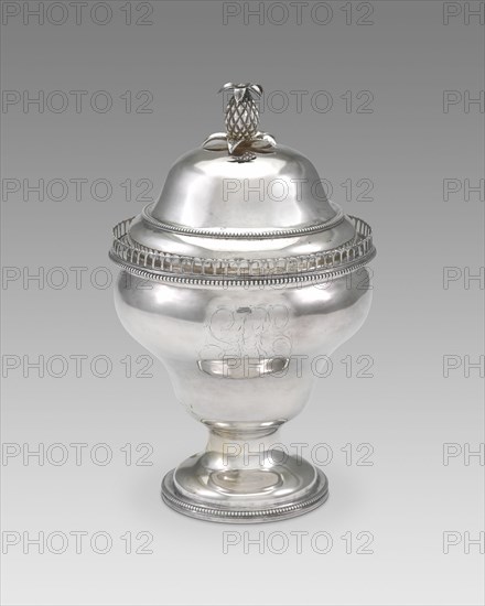 Sugar Bowl, 1790/94. Pineapple decoration.