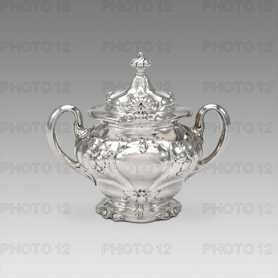 Sugar Bowl and Lid (part of a set), 1900.