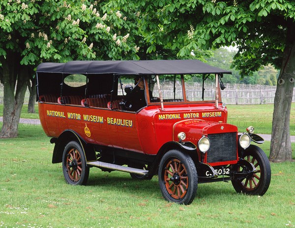 1922 Maxwell 30cwt Charabanc.