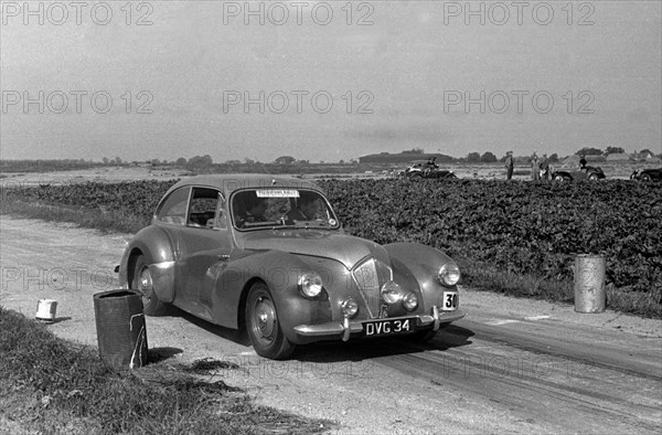 Healey Elliott competing in the Felixtowe Rally, 1952. Creator: Unknown.