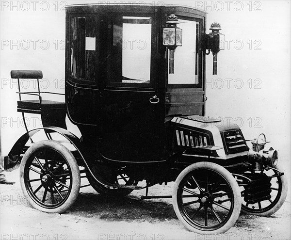 1901 Boyer coupe. Creator: Unknown.