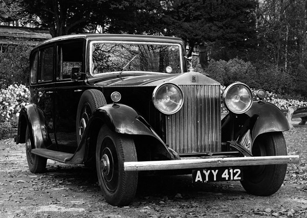 1934 Rolls-Royce 20/25 limousine with coachwork by Barker. Creator: Unknown.