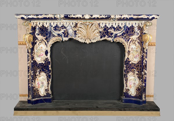 Mantel, Staffordshire, 1830/45. Creator: Charles James Mason.