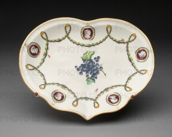 Dish, Chelsea, c. 1775. Creator: Chelsea-Derby Porcelain Manufactory.