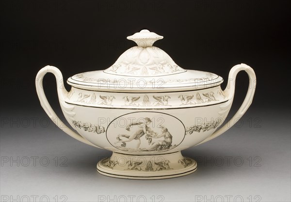 Tureen, Creil, 1810/20. Creator: Creil Pottery.