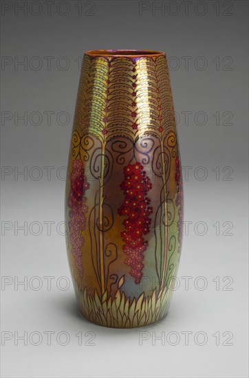 Vase, Hungary, 1898/1900. Creators: Jozsef Rippl-Ronai, Zsolnay-Pécs.