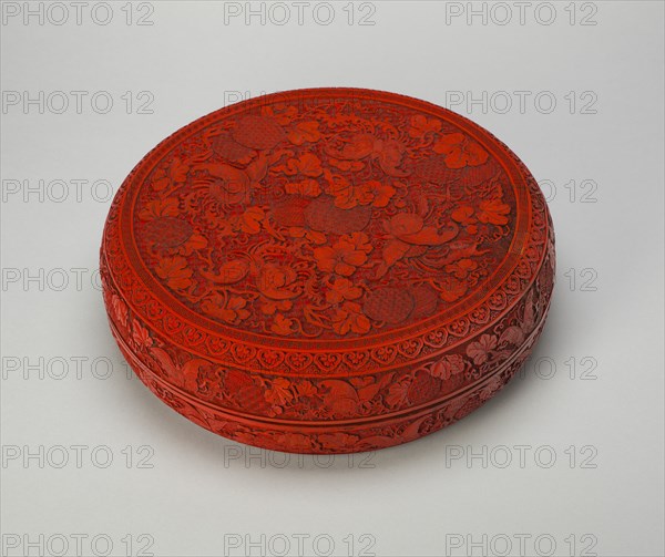 Covered Box with Butterflies, Gourds, and..., Qing dynasty, Yongzheng or early Qianlong period. Creator: Unknown.