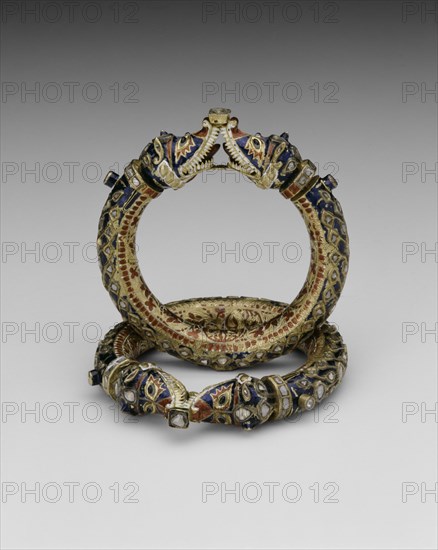 Bracelets with Confronting Makara Heads (Karas), 19th century. Creator: Unknown.