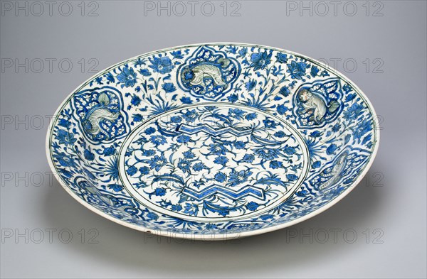 Blue and White Dish, Safavid dynasty (1501-1722), 17th century. Creator: Unknown.