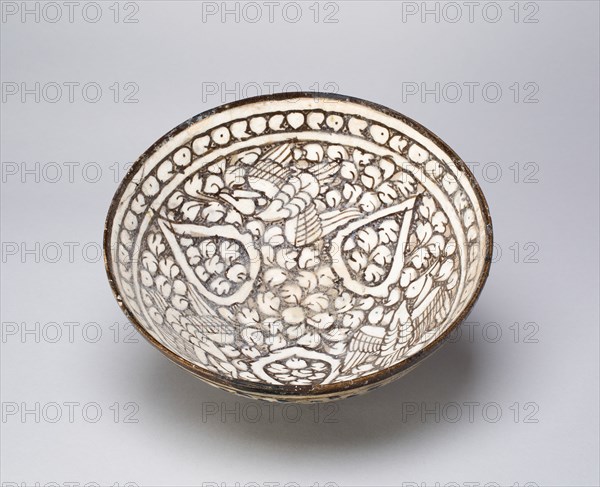Bowl with Birds, Ilkhanid dynasty (1256-1353), late 13th/early 14th century. Creator: Unknown.