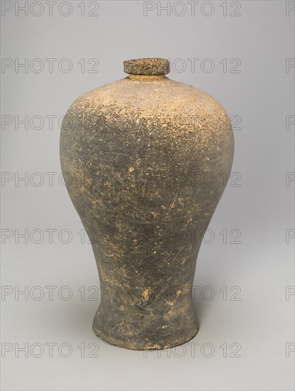 Bottle-Shaped Vase (Maebyong), Korea, Goryeo dynasty (918-1392), late 11th/early 12th century. Creator: Unknown.