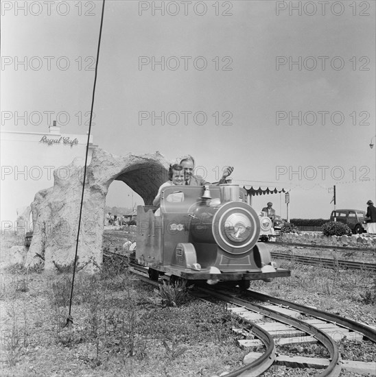 Felixstowe, Felixstowe, Suffolk Coastal, Suffolk, 19/06/1954. Creator: John Laing plc.