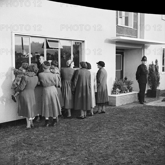 Hareclive Road, Hartcliffe, Bristol, 30/11/1952. Creator: John Laing plc.