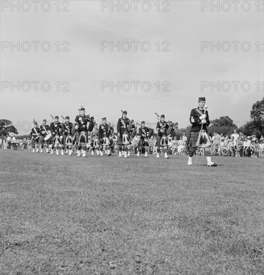 Laing Sports Ground, Rowley Lane, Elstree, Barnet, London, 18/06/1960. Creator: John Laing plc.
