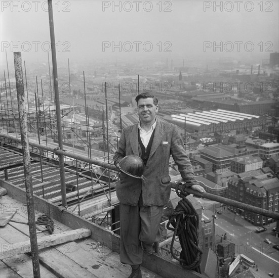 CIS Building, Cooperative Insurance Society Tower, Miller Street, Manchester, 07/06/1961. Creator: John Laing plc.