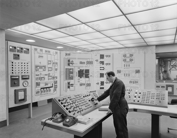 CIS Building, Cooperative Insurance Society Tower, Miller Street, Manchester, 16/10/1962. Creator: John Laing plc.