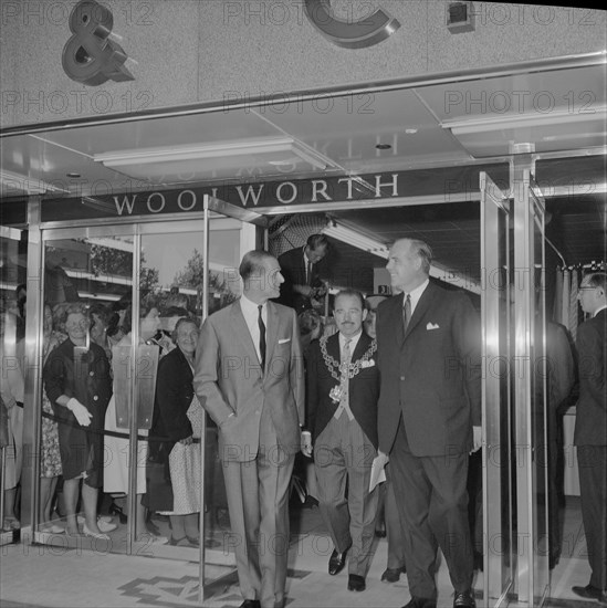 Bull Ring Centre, Birmingham, 29/05/1964. Creator: John Laing plc.