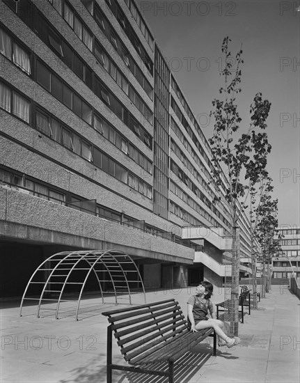 Aylesbury Estate, Walworth, Southwark, London, 01/05/1971. Creator: John Laing plc.