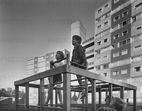 Doddington Estate, Battersea, Wandsworth, London, 08/09/1971. Creator: John Laing plc.