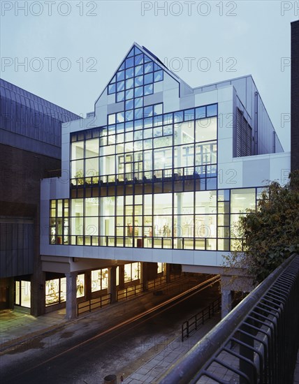 Eldon Square Shopping Centre, Newgate Street, Newcastle upon Tyne, 06/10/1987. Creator: John Laing plc.