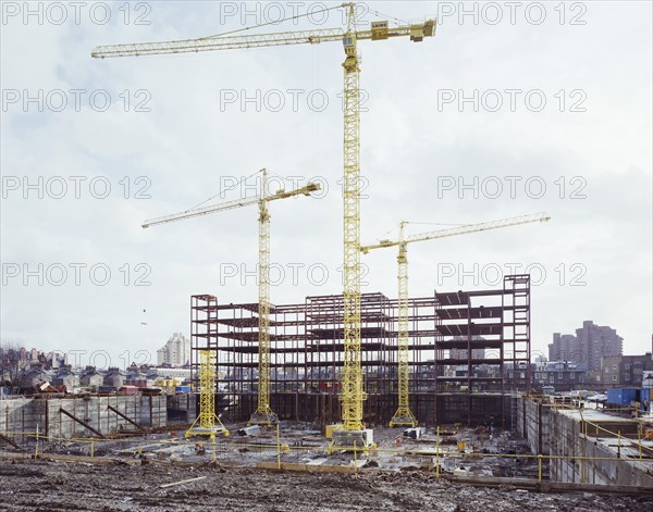 Chelsea and Westminster Hospital, Fulham Road, Kensington and Chelsea, London, 30/01/1990. Creator: John Laing plc.