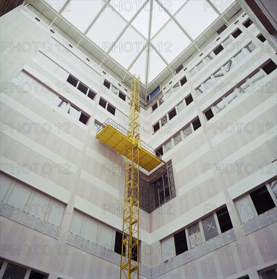 Chelsea and Westminster Hospital, Fulham Road, Kensington and Chelsea, London, 01/07/1991. Creator: John Laing plc.