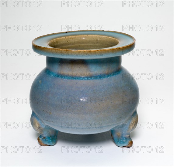 Tripod Censer, Jin dynasty (1115-1234), 13th century.