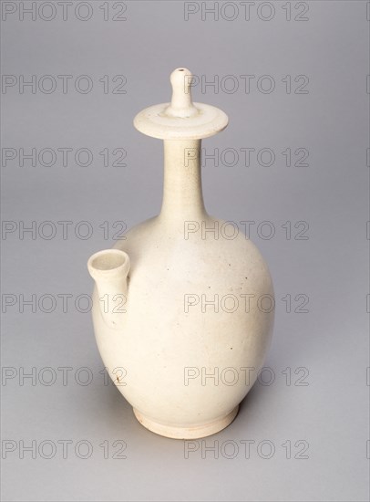 Buddhist Water Sprinkler (Kundika), Tang dynasty (A.D. 618-907), 7th century.