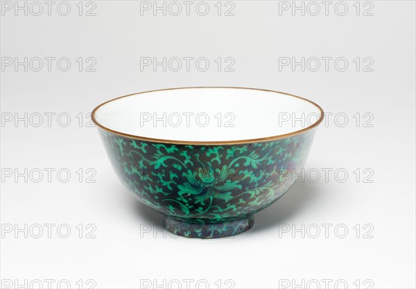 Green and Black-Enameled 'Lotus' Bowl, Qing dynasty (1644-1911), 18th century.