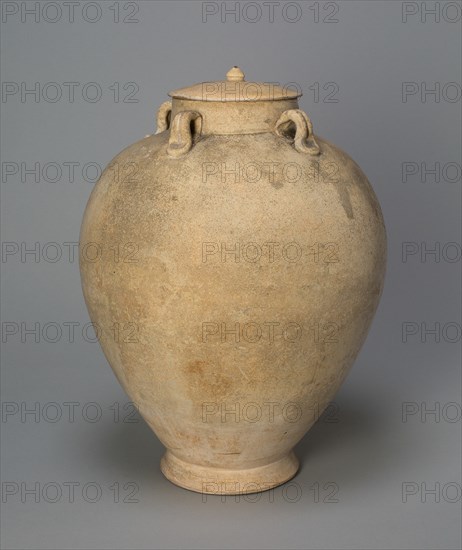 Covered Jar with Loop Handles, Tang dynasty (618-906), 8th century.
