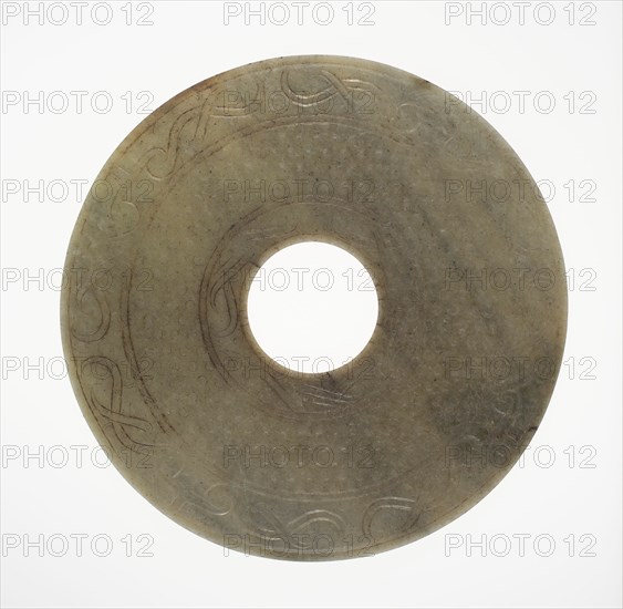 Disc (bi), Eastern Zhou period or Western Han dynasty, 3rd/2nd century B.C.