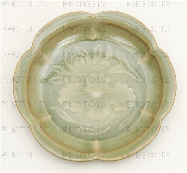 Dish with Petal-Lobed Rim, Lotus, and Waterweeds, Northern Song dynasty (960-1127), 11th/12th century.