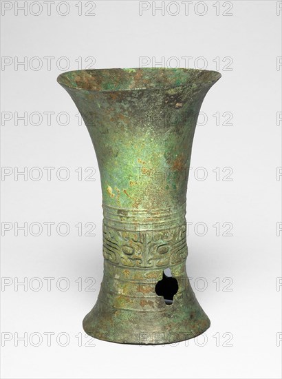 Beaker, Erligang period (about 1600-about1300 BC).