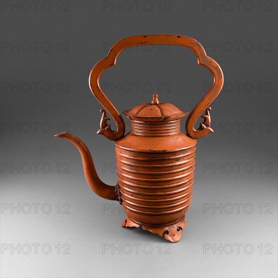 Hot Water Pot, 16th century.