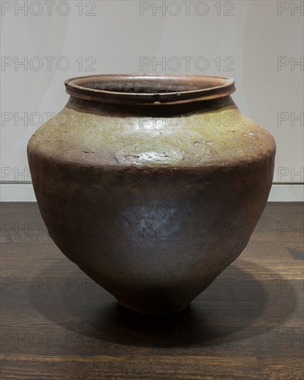 Tokoname-Ware Jar, 14th century.