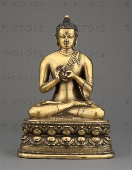 Vairochana Buddha Seated Giving the First Sermon (Dharmachakramudra), Mongolia, late 17th/early 18th century.