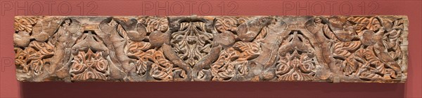 Fragment of an architectural molding, Morocco, Marinid dynasty (1244-1465), 14th century.