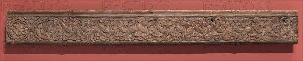 Fragment of an architectural molding, Morocco, Marinid dynasty (1244-1465), 14th century.