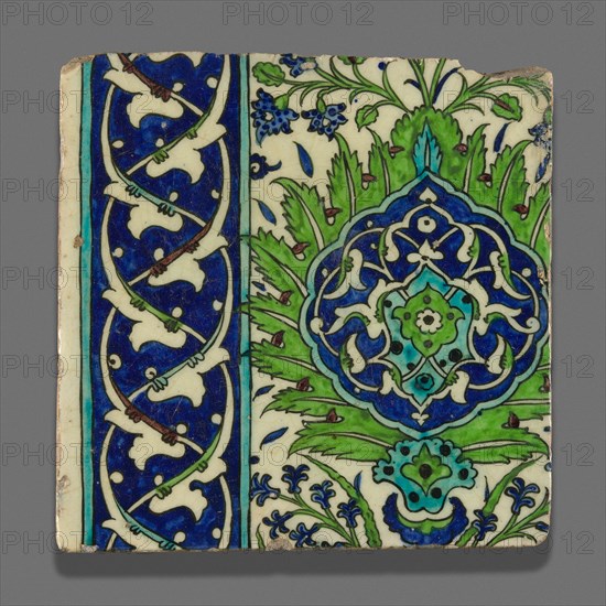 Tile, Ottoman dynasty (1299-1923), 16th or 17th century.