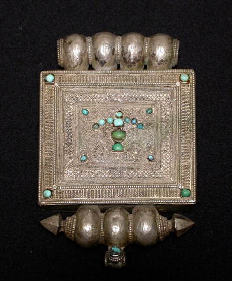 Woman's Amulet Box (Ga'u), 18th century.