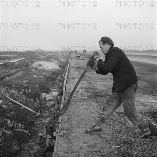 RAF Gaydon, Gaydon, Stratford-on-Avon, Warwickshire, 21/01/1953. Creator: John Laing plc.