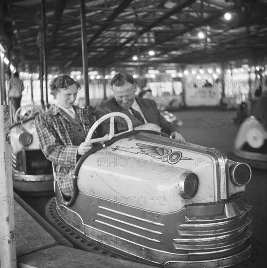 Whitley Bay, North Tyneside, 13/06/1953. Creator: John Laing plc.