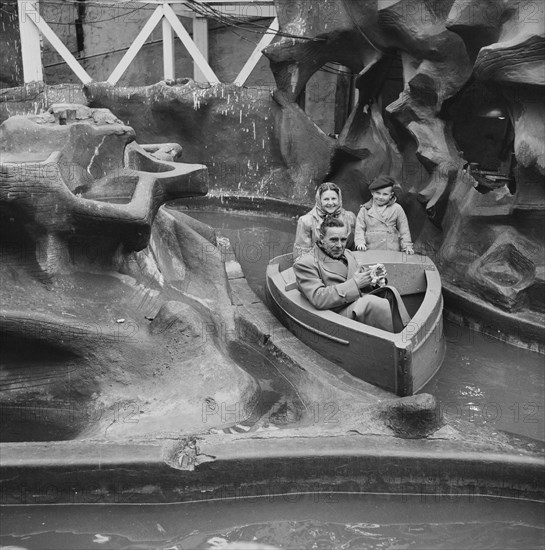 Skegness, East Lindsey, Lincolnshire, 22/05/1954. Creator: John Laing plc.