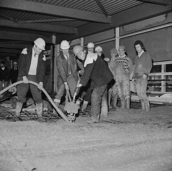 The Shopping Centre, Silbury Boulevard, Milton Keynes, Buckinghamshire, 05/05/1978. Creator: John Laing plc.