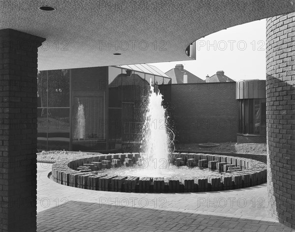 Sir John Laing Building, Page Street, Mill Hill, Barnet, London, 15/05/1981. Creator: John Laing plc.