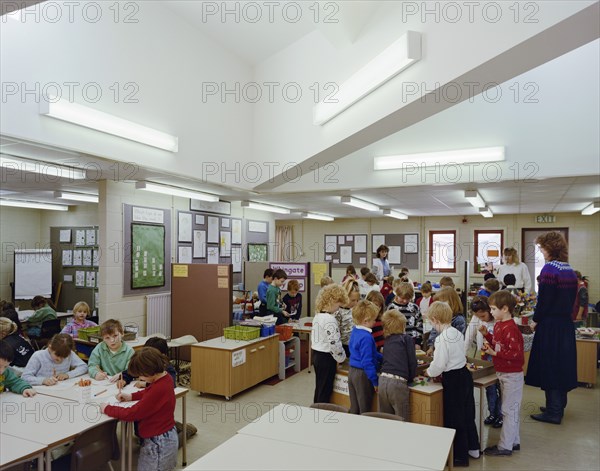 Whingate Primary School, Whingate Road, Leeds, 09/03/1989. Creator: John Laing plc.