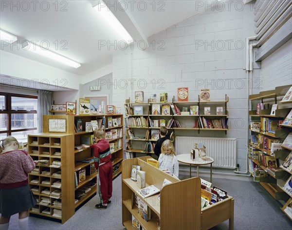 Whitecote Primary School, Wellington Grove, Bramley, Leeds, 08/03/1989. Creator: John Laing plc.